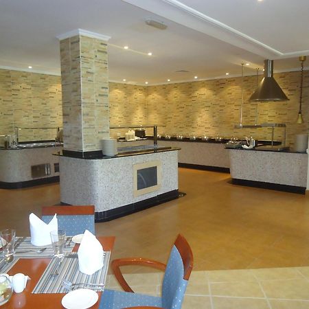 Dhafra Beach Hotel Джебел Дхана Екстериор снимка